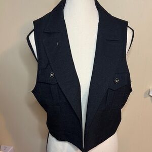 John Robert’s women’s sleeveless open front vest black size 8